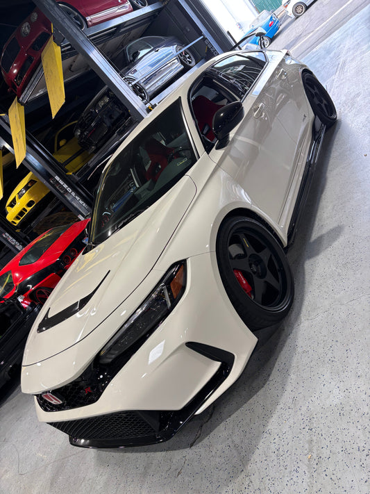 Honda FL5 Lowering Springs and Spoon Wheels.